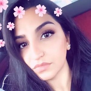 Meet your Posher, Shikha